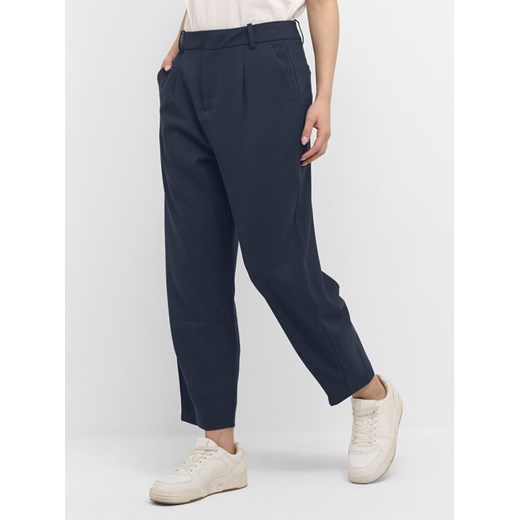 Kaffe Spodnie materiałowe Merle 10504769 Granatowy Classic Fit ze sklepu MODIVO w kategorii Spodnie damskie - zdjęcie 181135314
