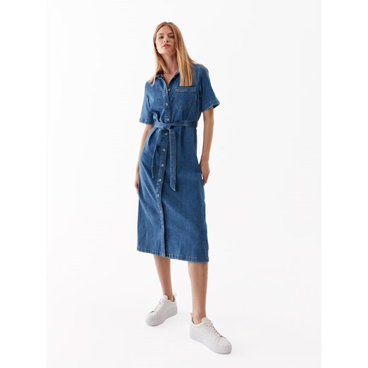 ONLY Sukienka jeansowa 15283308 Niebieski Loose Fit ze sklepu MODIVO w kategorii Sukienki - zdjęcie 181149821