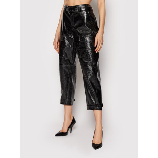 Ted Baker Spodnie z imitacji skóry Vinala 256835 Czarny Cropped Fit ze sklepu MODIVO w kategorii Spodnie damskie - zdjęcie 181153003