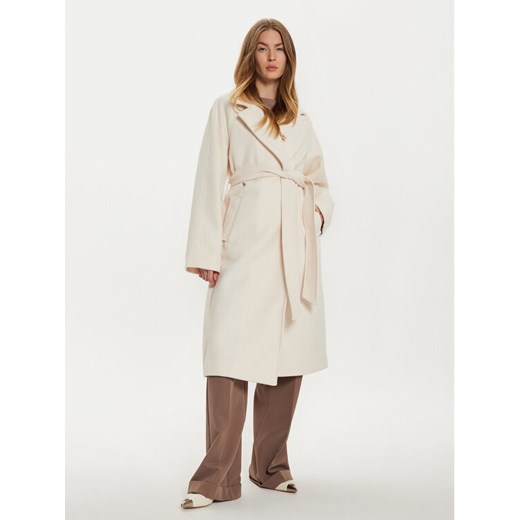 Gina Tricot Płaszcz przejściowy 22987 Écru Regular Fit ze sklepu MODIVO w kategorii Płaszcze damskie - zdjęcie 181172902