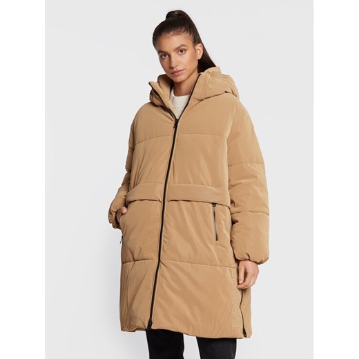 Calvin Klein Jeans Kurtka zimowa J20J219907 Beżowy Relaxed Fit ze sklepu MODIVO w kategorii Kurtki damskie - zdjęcie 181203084