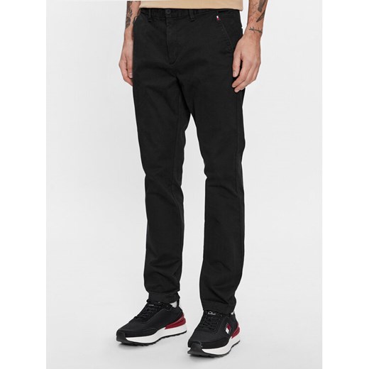 Tommy Jeans Chinosy Austin DM0DM18339 Czarny Slim Fit ze sklepu MODIVO w kategorii Spodnie męskie - zdjęcie 181207574