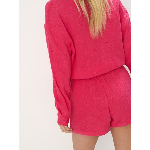 Mohito - Bawełniane szorty z haftem - mocny różowy Mohito 40 Mohito