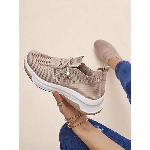 Royalfashion Wsuwane damskie materiałowe buty sportowe Teletta ze sklepu royalfashion.pl w kategorii Buty sportowe damskie - zdjęcie 181232064