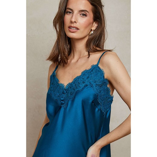 Plume bluzka damska niebieska w serek 