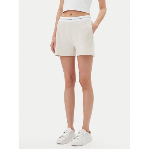 Calvin Klein Underwear Szorty sportowe 000QS7275E Beżowy Regular Fit ze sklepu MODIVO w kategorii Szorty - zdjęcie 181238331