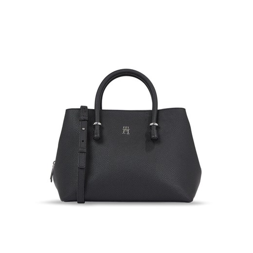 Torebka Tommy Hilfiger Th Emblem Satchel AW0AW15224 Czarny ze sklepu eobuwie.pl w kategorii Kuferki - zdjęcie 181301001
