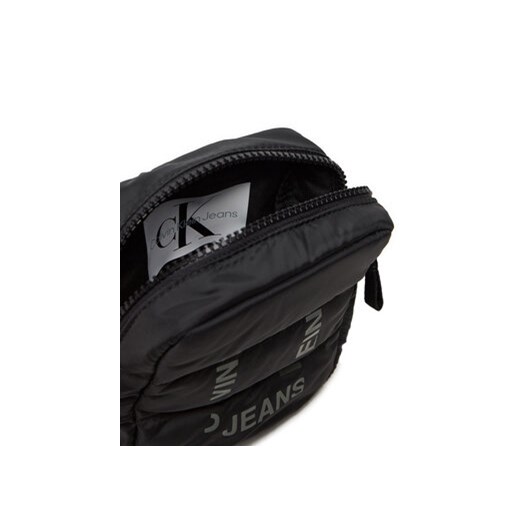 Saszetka Calvin Klein Jeans Grid Logo IU0IU00649 Czarny 00 eobuwie.pl