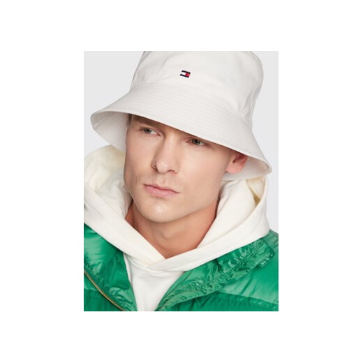 Bucket Tommy Hilfiger Essential Flag Bucket AW0AW14543 Biały Tommy Hilfiger 00 eobuwie.pl