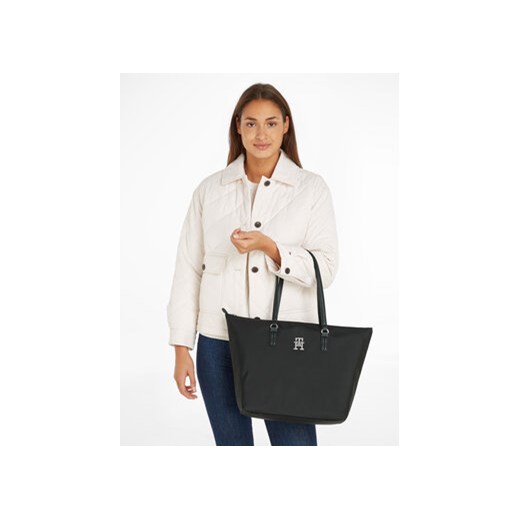 Torebka Tommy Hilfiger Poppy Th Tote AW0AW15639 Czarny Tommy Hilfiger 00 eobuwie.pl