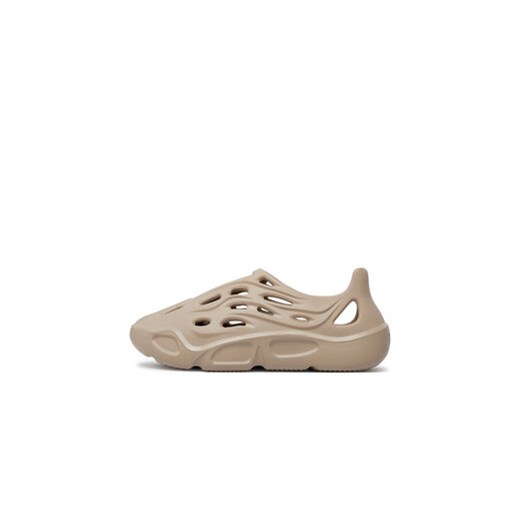 Półbuty Steve Madden Vine Slip-on SM11002858-02002-482 Beżowy Steve Madden 40 eobuwie.pl