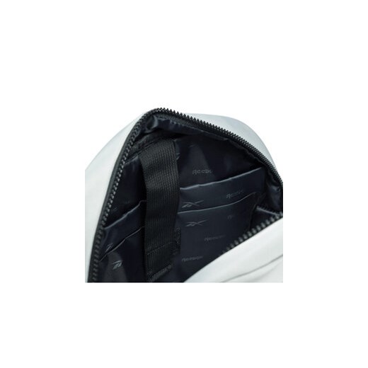 Plecak Reebok RBK-030-CCC-05 Srebrny Reebok NOSIZE eobuwie.pl