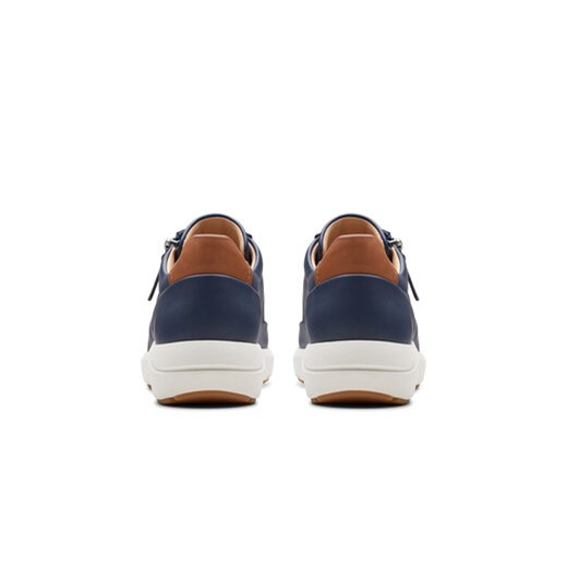Sneakersy Clarks Tivoli Zip 26176649 Granatowy Clarks 40 eobuwie.pl