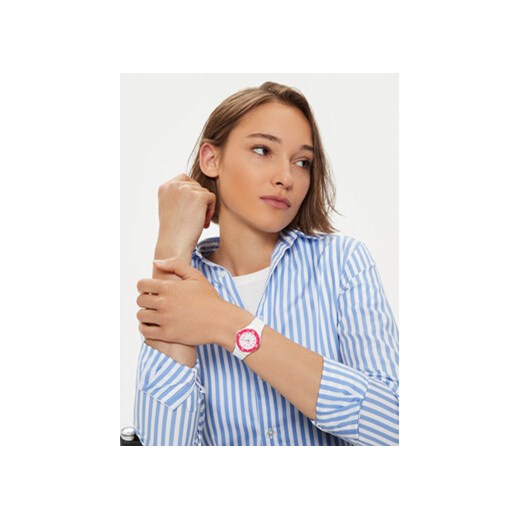 Zegarek Casio LRW-200H-4BVEF Biały Casio 00 eobuwie.pl