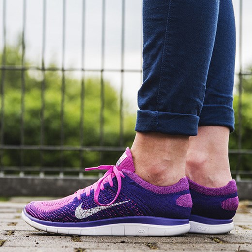 BUTY NIKE FREE FLYKNIT 4.0 631050 615 sneakerstudio-pl zielony Buty do biegania