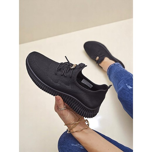 Royalfashion Wsuwane damskie materiałowe buty sportowe Royaletta ze sklepu royalfashion.pl w kategorii Buty sportowe damskie - zdjęcie 181908533