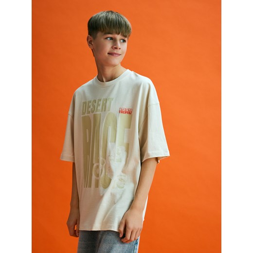 Reserved - Bawełniany t-shirt - beżowy ze sklepu Reserved w kategorii T-shirty chłopięce - zdjęcie 181913851