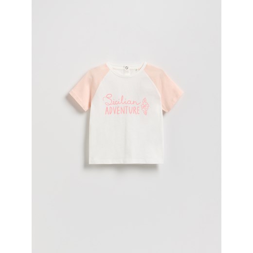 Reserved - T-shirt z nadrukiem - pastelowy róż ze sklepu Reserved w kategorii Bluzki dziewczęce - zdjęcie 181914404