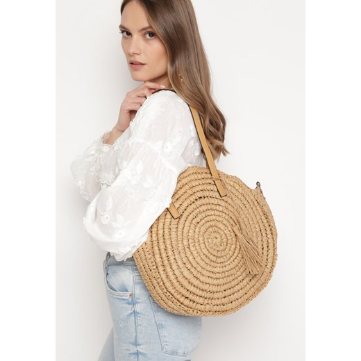 Beżowa Okrągła Torebka Typu Shopper z Plecionki z Dodatkowym Paskiem Enirta ze sklepu born2be.pl w kategorii Torby letnie - zdjęcie 181920780