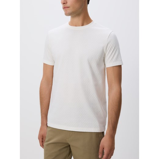 Reserved - Strukturalny t-shirt regular fit - złamana biel ze sklepu Reserved w kategorii T-shirty męskie - zdjęcie 181941101