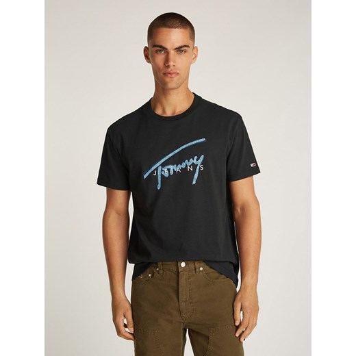 TOMMY JEANS Koszulka w kolorze czarnym ze sklepu Limango Polska w kategorii T-shirty męskie - zdjęcie 181948722