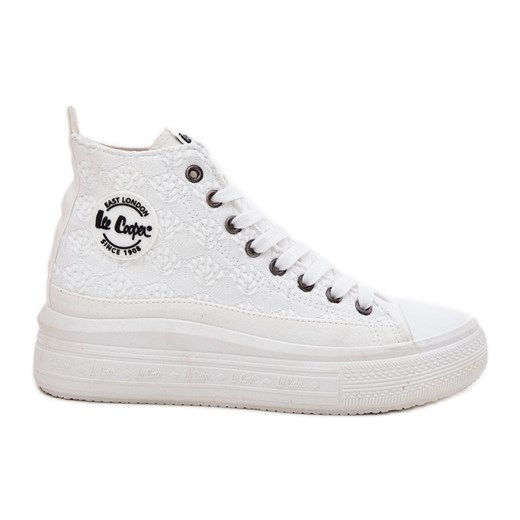 Trampki Damskie Na Platformie Lee Cooper LCW-25-44-3209L Biale białe ze sklepu ButyModne.pl w kategorii Trampki damskie - zdjęcie 181955900