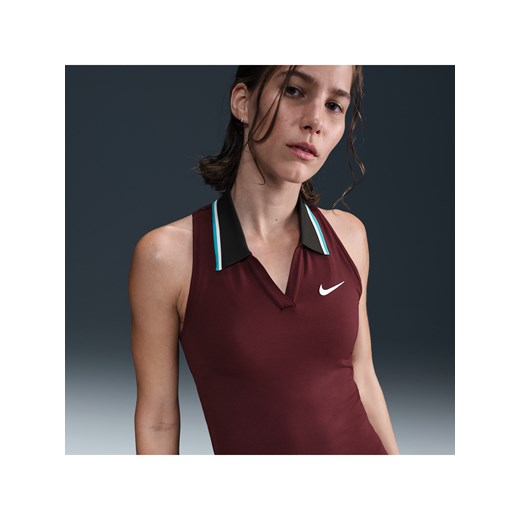 Damska koszulka tenisowa bez rękawów Dri-FIT NikeCourt Slam - Czerwony ze sklepu Nike poland w kategorii Bluzki damskie - zdjęcie 181960440