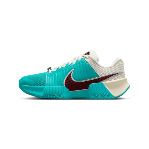 Damskie buty do tenisa na korty ziemne Nike GP Challenge Pro Premium - Zieleń ze sklepu Nike poland w kategorii Buty sportowe damskie - zdjęcie 181960450