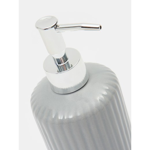 Sinsay - Ryflowany dozownik na mydło - szary Sinsay One Size Sinsay