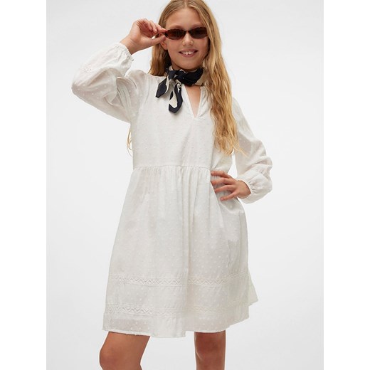Vero Moda Girl Sukienka &quot;Trine&quot; w kolorze białym ze sklepu Limango Polska w kategorii Sukienki dziewczęce - zdjęcie 181971313