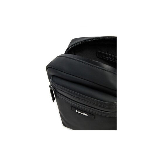 Saszetka Calvin Klein K50K512235 Czarny Calvin Klein 00 eobuwie.pl