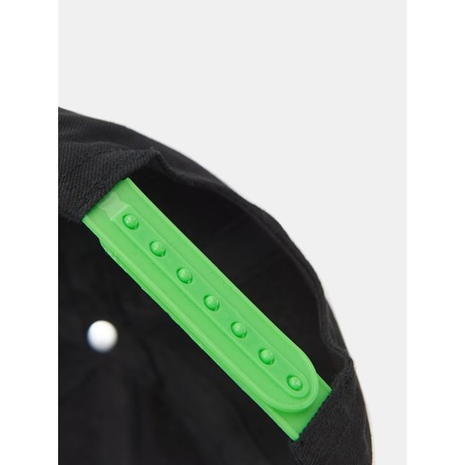 Sinsay - Czapka z daszkiem z wymiennymi naszywkami Marvel - czarny Sinsay M Sinsay