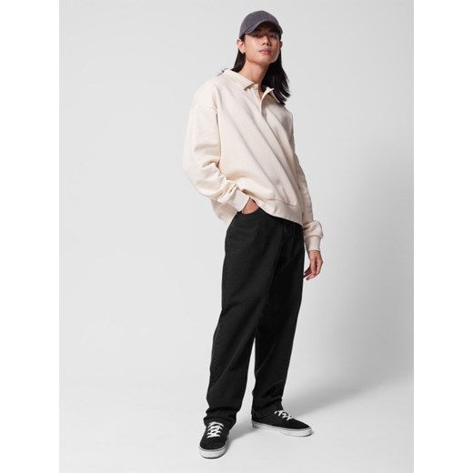 Męska bluza nierozpinana bez kaptura Outhorn OTHWSS24TSWSM1164 - beżowa ze sklepu Sportstylestory.com w kategorii Bluzy męskie - zdjęcie 181999271