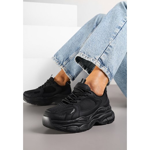 Czarne Sneakersy Vices na Grubej Podeszwie z Tłoczeniami Nativine ze sklepu born2be.pl w kategorii Buty sportowe damskie - zdjęcie 182020312