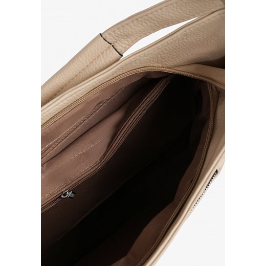 Jasnobeżowa Torebka Shopperka z Frędzlami i Aplikacją Gelluria Renee uniwersalny okazja renee.pl