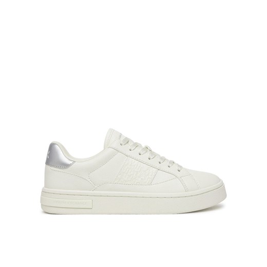 Sneakersy Armani Exchange XDX177 XV918 M801 Biały ze sklepu eobuwie.pl w kategorii Buty sportowe damskie - zdjęcie 182023442
