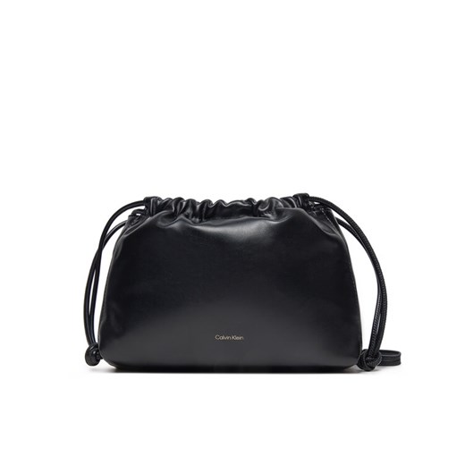 Torebka Calvin Klein Jeans LV04K3060G Czarny ze sklepu eobuwie.pl w kategorii Torebki worki - zdjęcie 182023984
