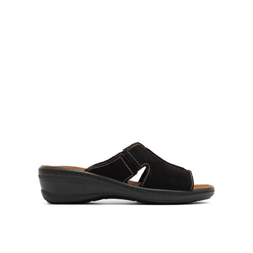 Klapki Go Soft ARC-4854-07 Czarny ze sklepu eobuwie.pl w kategorii Klapki damskie - zdjęcie 182026434