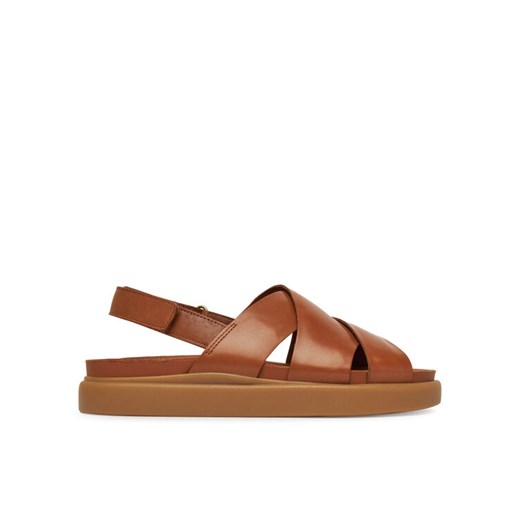 Sandały Clarks Aristella Sun 26181258 Brązowy ze sklepu eobuwie.pl w kategorii Sandały damskie - zdjęcie 182031663