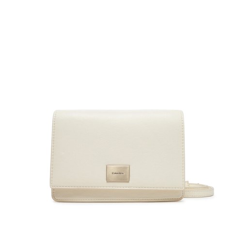 Torebka Calvin Klein Hardware Flap Crossbody K60K612967 Écru Calvin Klein 00 eobuwie.pl