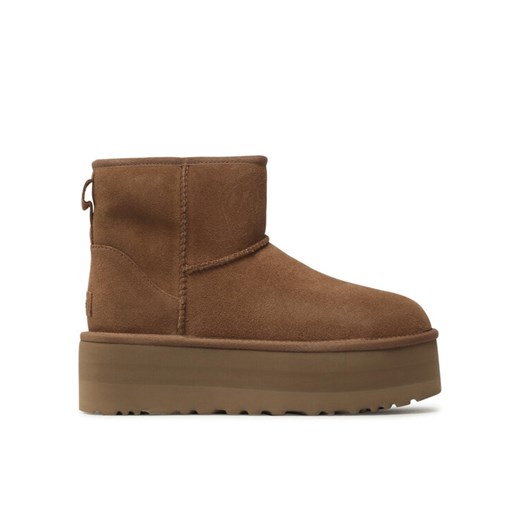 Śniegowce Ugg W Classic Mini Platform 1134991 Brązowy ze sklepu eobuwie.pl w kategorii Śniegowce damskie - zdjęcie 182043571