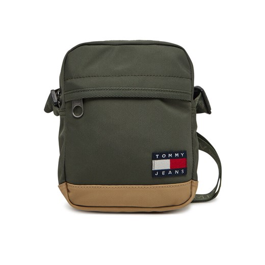 Saszetka Tommy Jeans Tjm Ess Daily Squared Reporter AM0AM13265 Khaki ze sklepu eobuwie.pl w kategorii Torby męskie - zdjęcie 182047453