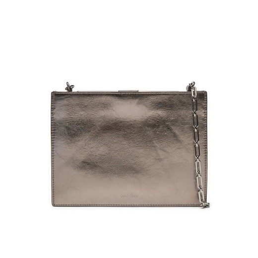 Torebka Calvin Klein Ck Night Square Crossbody_Shiny K60K612793 Srebrny ze sklepu eobuwie.pl w kategorii Kopertówki - zdjęcie 182048984