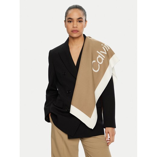 Chusta Calvin Klein K60K612882 Beżowy ze sklepu eobuwie.pl w kategorii Szaliki i chusty damskie - zdjęcie 182056993