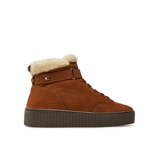 Botki Tommy Hilfiger Faux Fur Nubuck Low Lace-Up FW0FW08172 Brązowy ze sklepu eobuwie.pl w kategorii Botki - zdjęcie 182057880