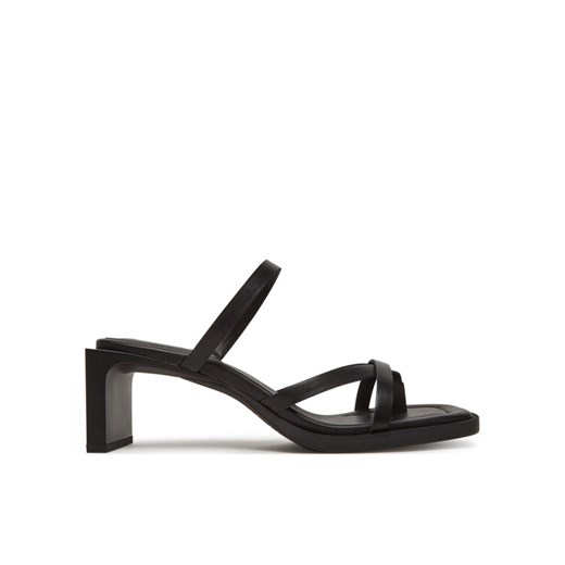 Klapki Tommy Jeans The Soho Sandal EN0EN02781 Czarny ze sklepu eobuwie.pl w kategorii Klapki damskie - zdjęcie 182058202