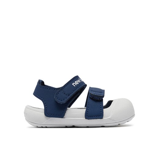 Sandały New Balance SIA809B3 Granatowy ze sklepu eobuwie.pl w kategorii Sandały dziecięce - zdjęcie 182058622