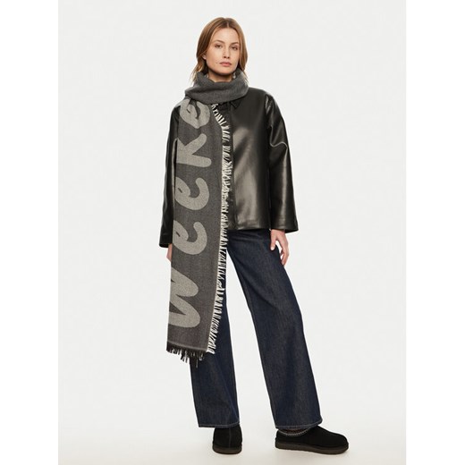 Szal Weekend Max Mara Flores 2515541064600 Czarny ze sklepu eobuwie.pl w kategorii Szaliki i chusty damskie - zdjęcie 182065064