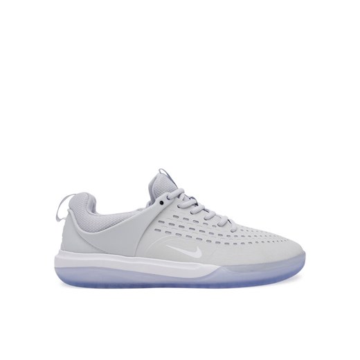 Sneakersy Nike SB Zoom Nyjah 3 DV7896 Szary ze sklepu eobuwie.pl w kategorii Buty sportowe męskie - zdjęcie 182068032