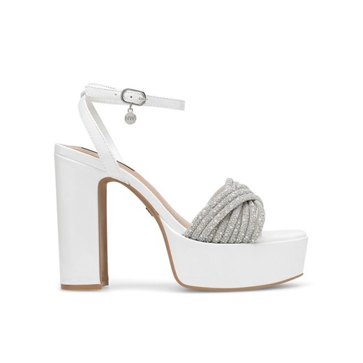 Sandały Nine West WFA2736-1 Biały ze sklepu eobuwie.pl w kategorii Sandały damskie - zdjęcie 182076244